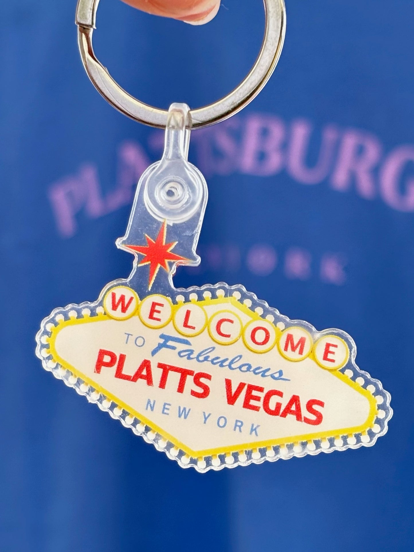 Welcome to the Fabulous Plattsvegas  Keychain  | Plattsburgh | North Country gift


Add a touch of humor to your everyday essentials with our "Welcome to Fabulous Platts Vegas" keychain! Perfect for Plattsburgh locals and SUNY Plattsburgh alumni, this che